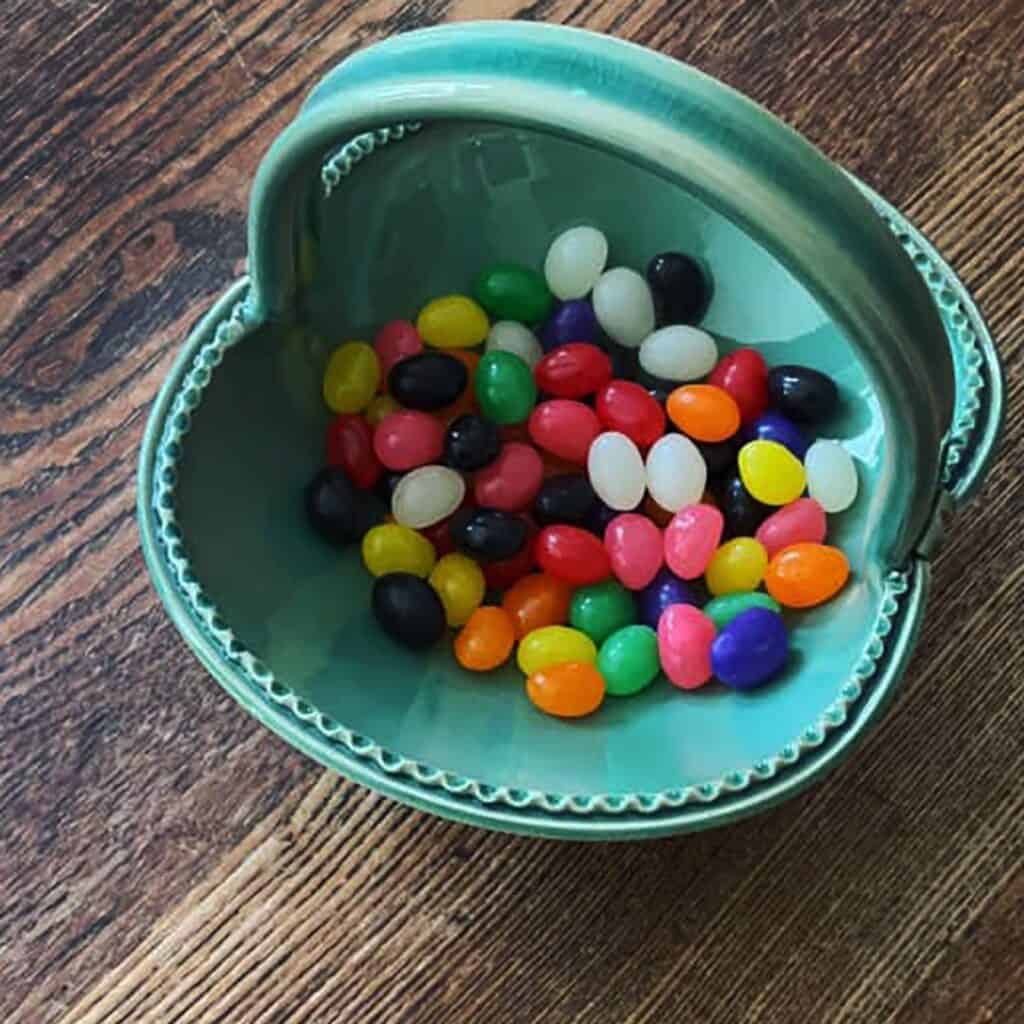 Colorful jelly beans looks just like those egg to hunt