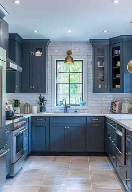 blue kitchen decor